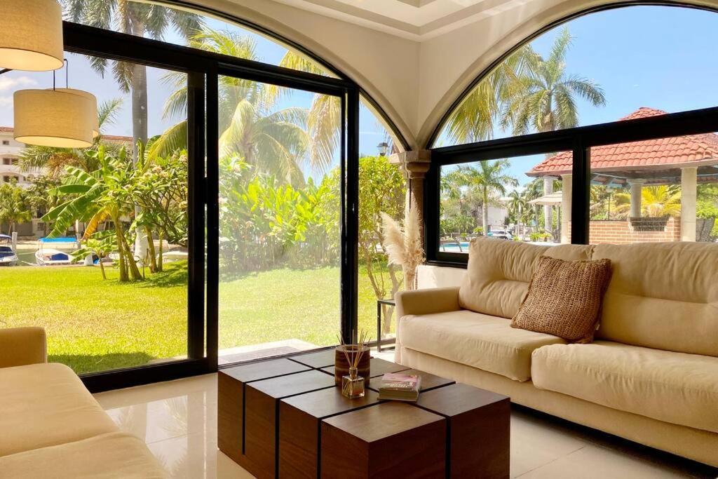 Charming Lagoon Front Villa By Casa Paraiso Канкун Экстерьер фото
